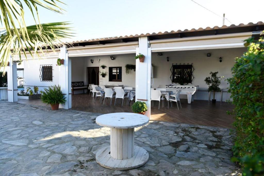 Villa Hacienda San Francisco à Prado Del Rey Extérieur photo